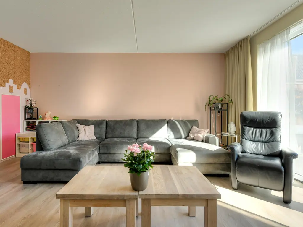 Heinsiusstraat 25, OOSTERHOUT