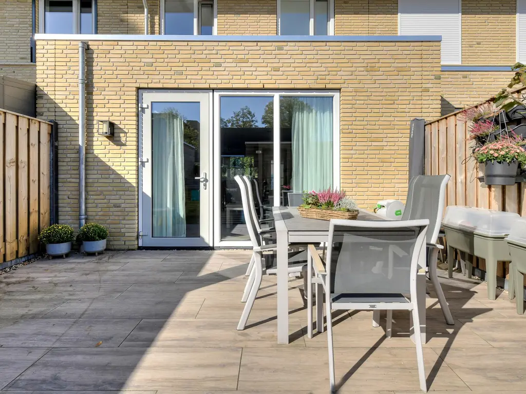 Heinsiusstraat 25, OOSTERHOUT