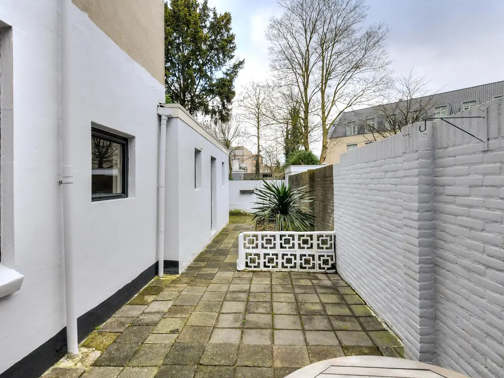 Nassausingel 23, BREDA