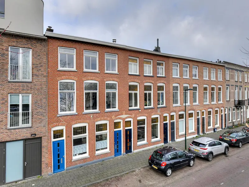 Nassausingel 23A, BREDA