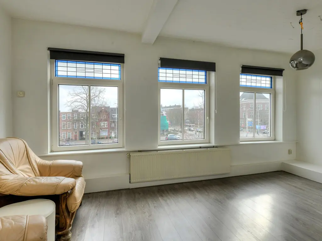 Nassausingel 23A, BREDA