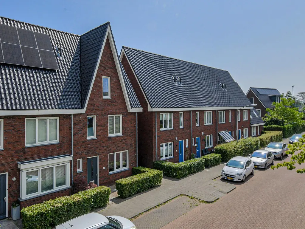 Turfsteker 12, TERHEIJDEN