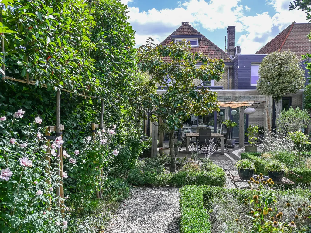 Bredaseweg 6, OOSTERHOUT
