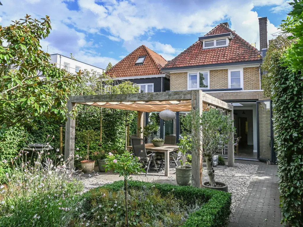 Bredaseweg 6, OOSTERHOUT