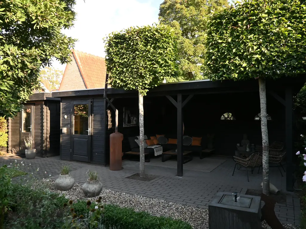 Bredaseweg 6, OOSTERHOUT