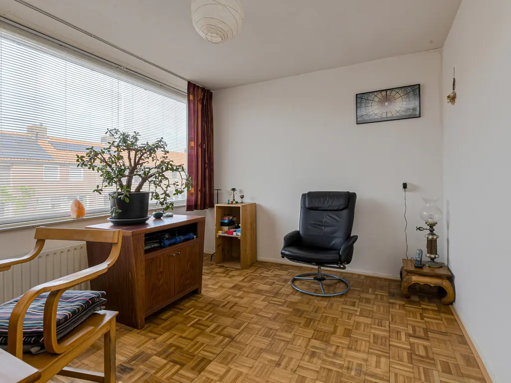 Cederstraat 13, DORST