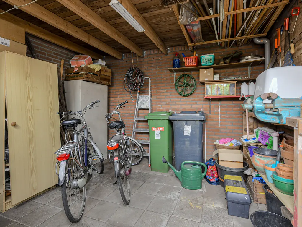 Cederstraat 13, DORST