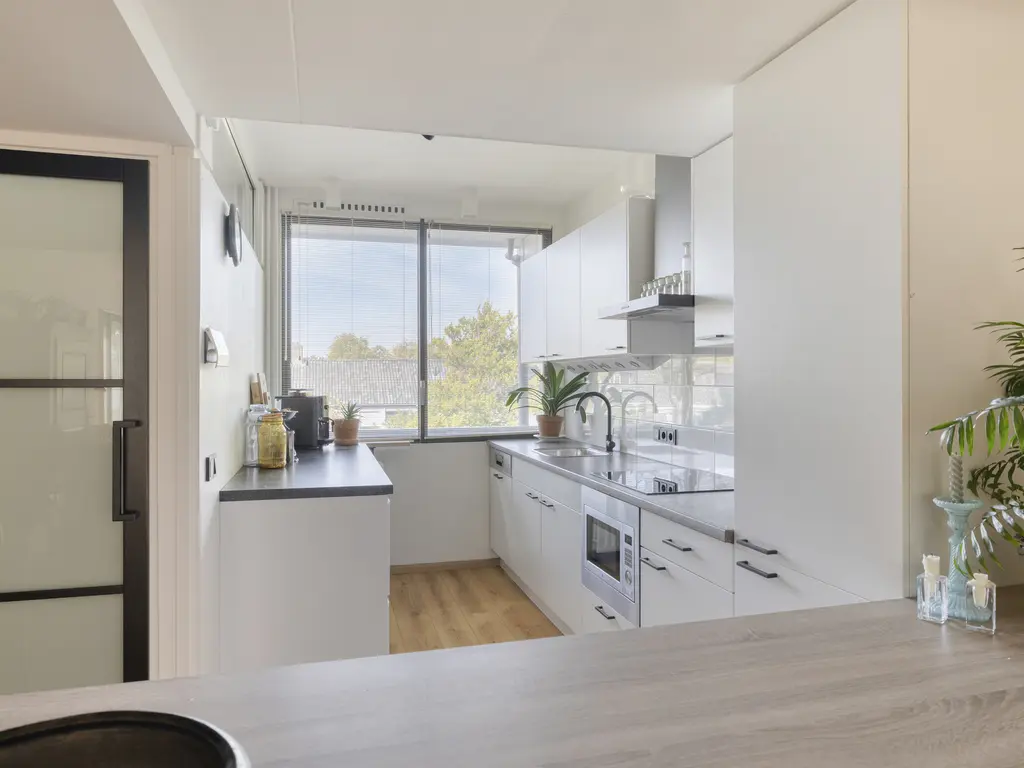 Doenradestraat 44C14, BREDA