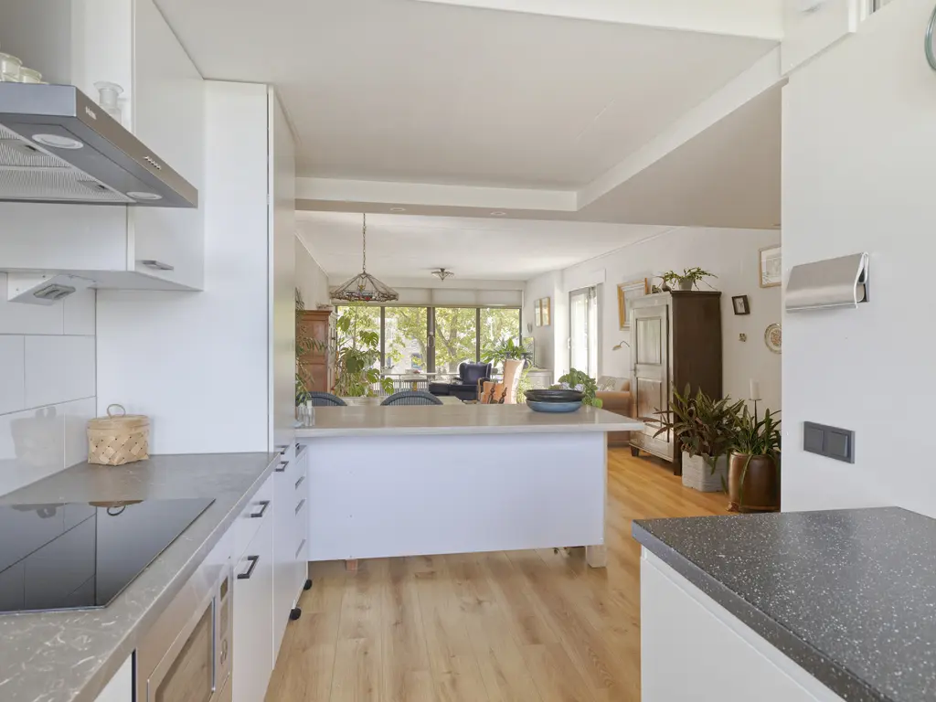 Doenradestraat 44C14, BREDA