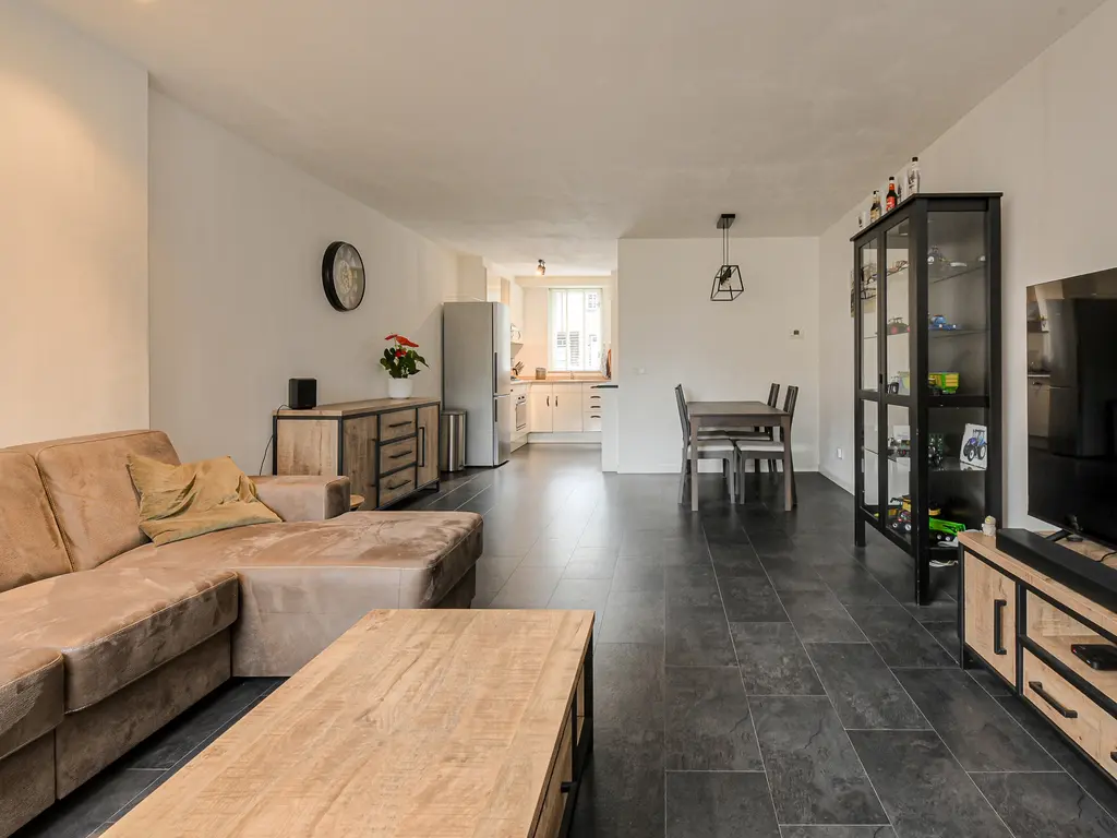 Morgenstond 20, HOOGE ZWALUWE