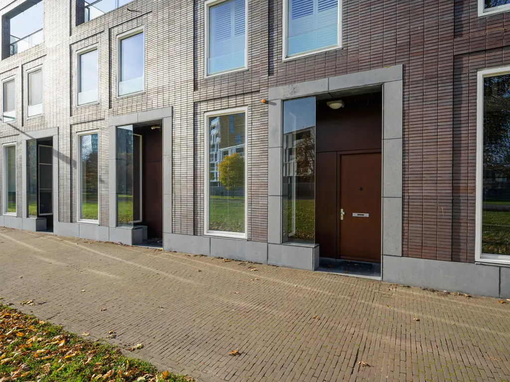 Nonnenveld 46, Breda