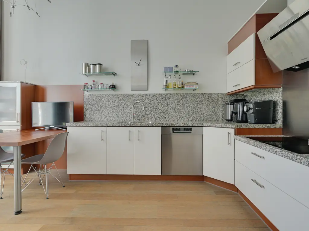 Nonnenveld 46, Breda