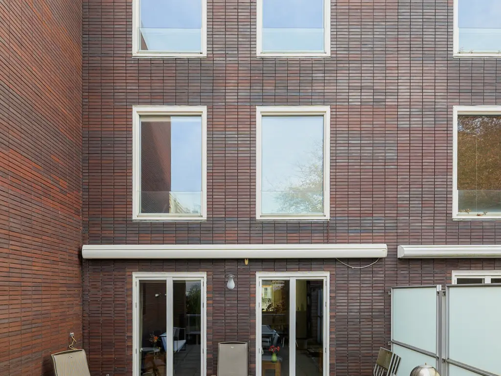 Nonnenveld 46, Breda