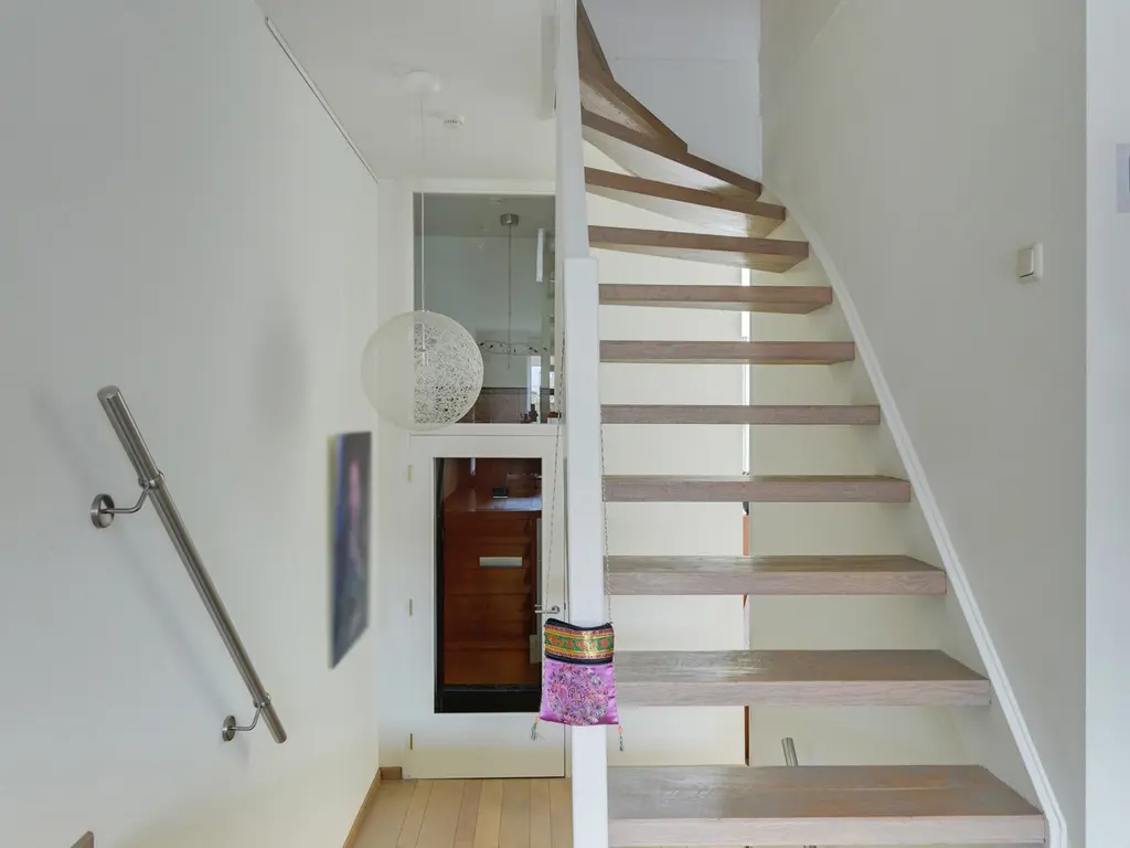 Nonnenveld 46, Breda