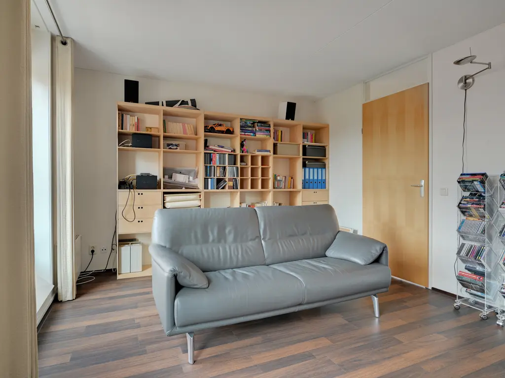 Nonnenveld 46, Breda