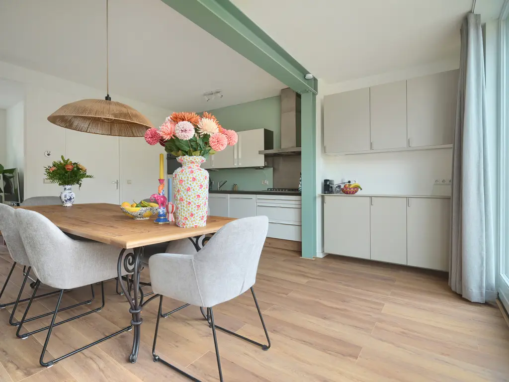 Curaçaostraat 30, BREDA