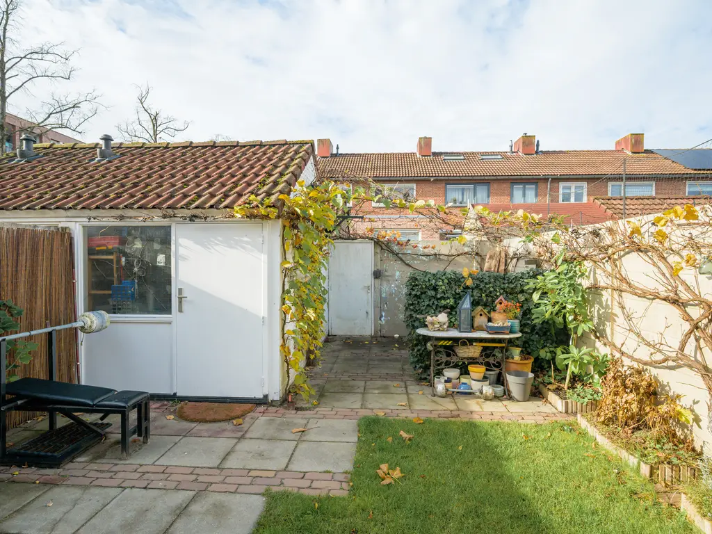 Curaçaostraat 30, BREDA