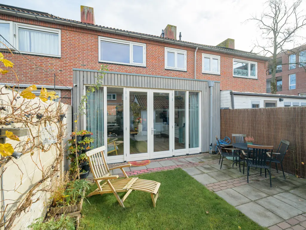 Curaçaostraat 30, BREDA