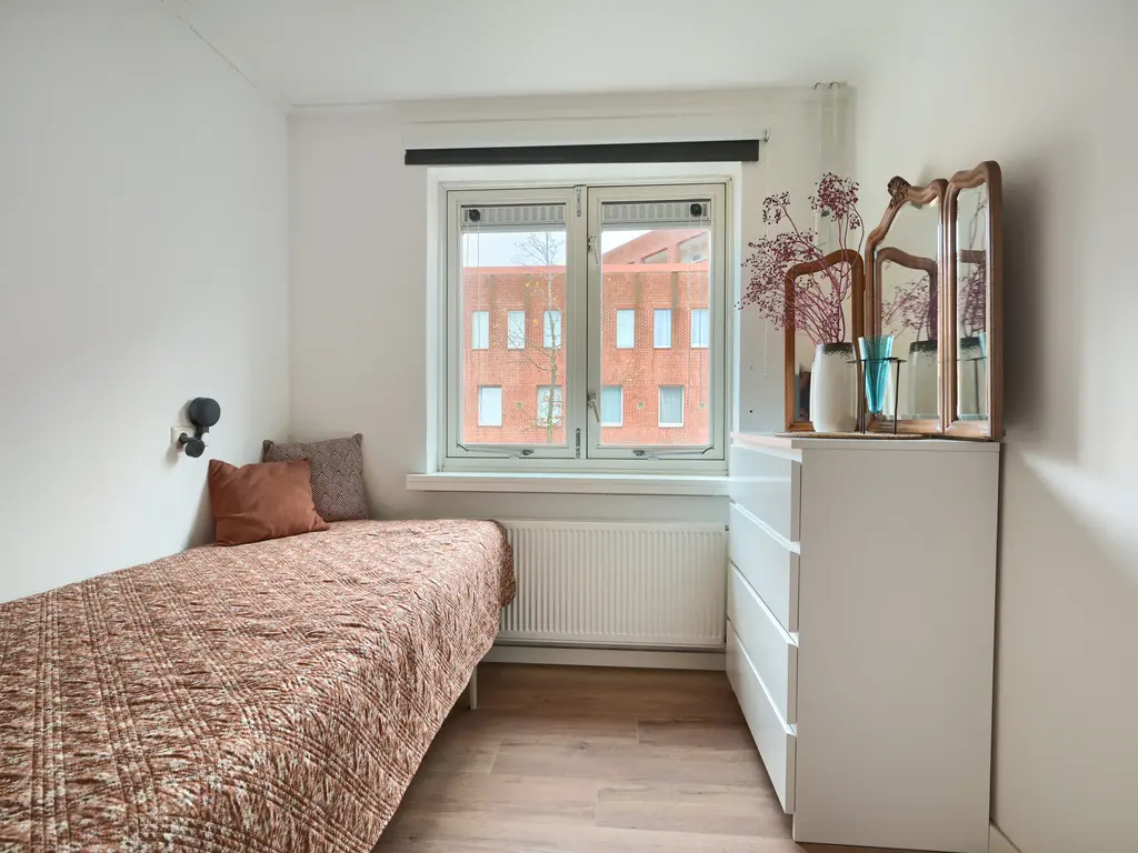 Curaçaostraat 30, BREDA