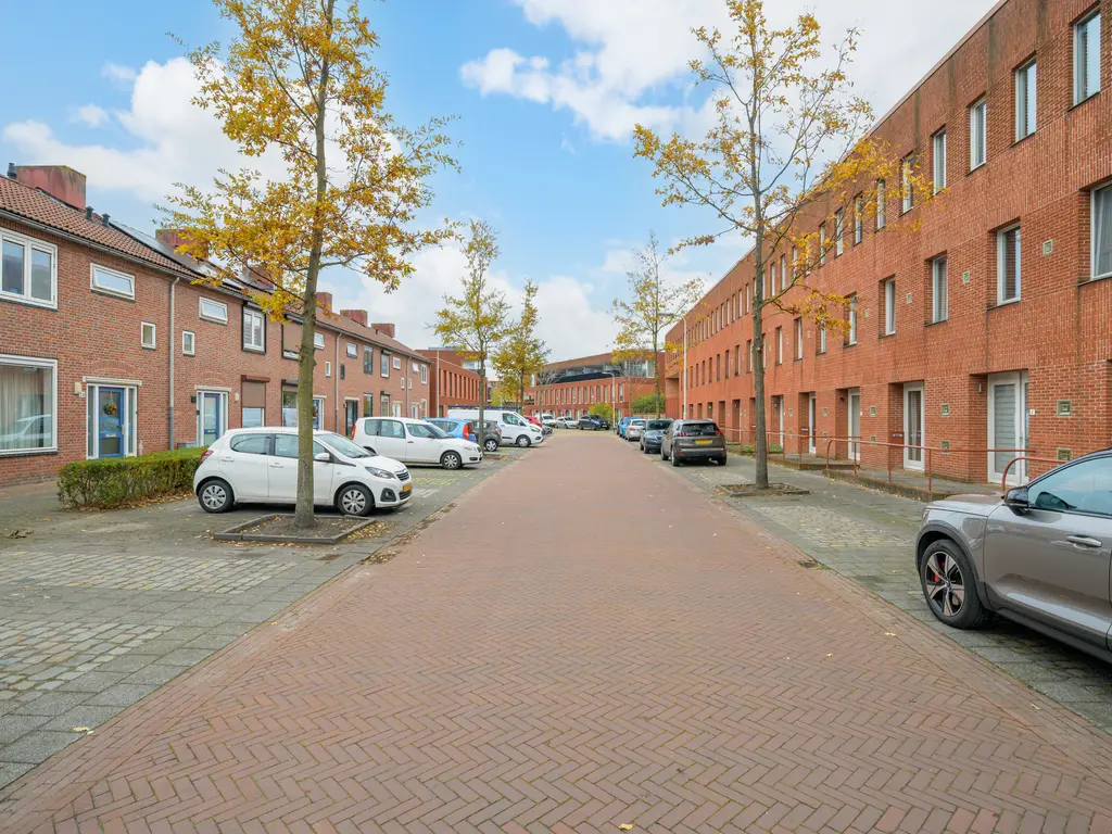 Curaçaostraat 30, BREDA