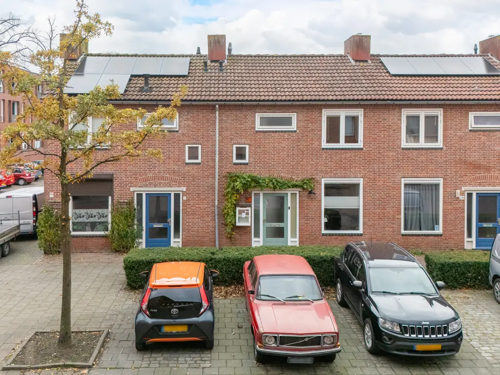 Curaçaostraat 30, BREDA