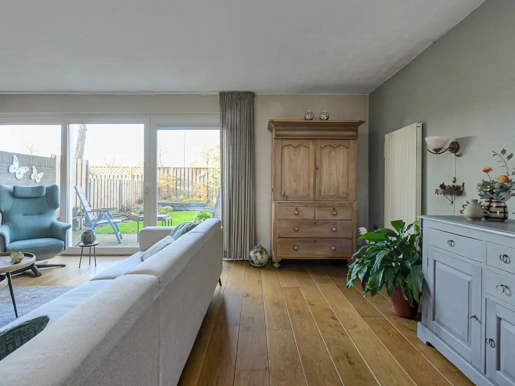 Orion 28, OOSTERHOUT