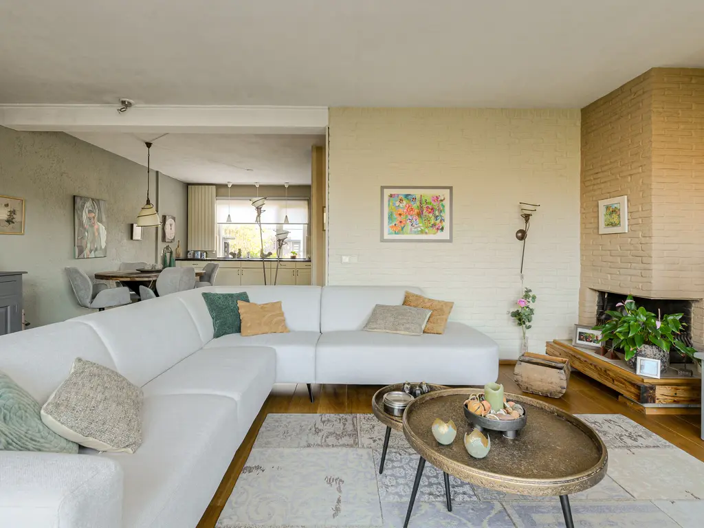 Orion 28, OOSTERHOUT