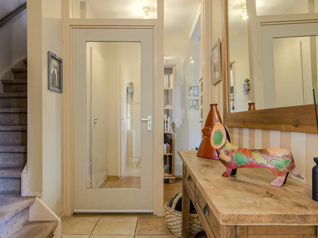 Orion 28, OOSTERHOUT