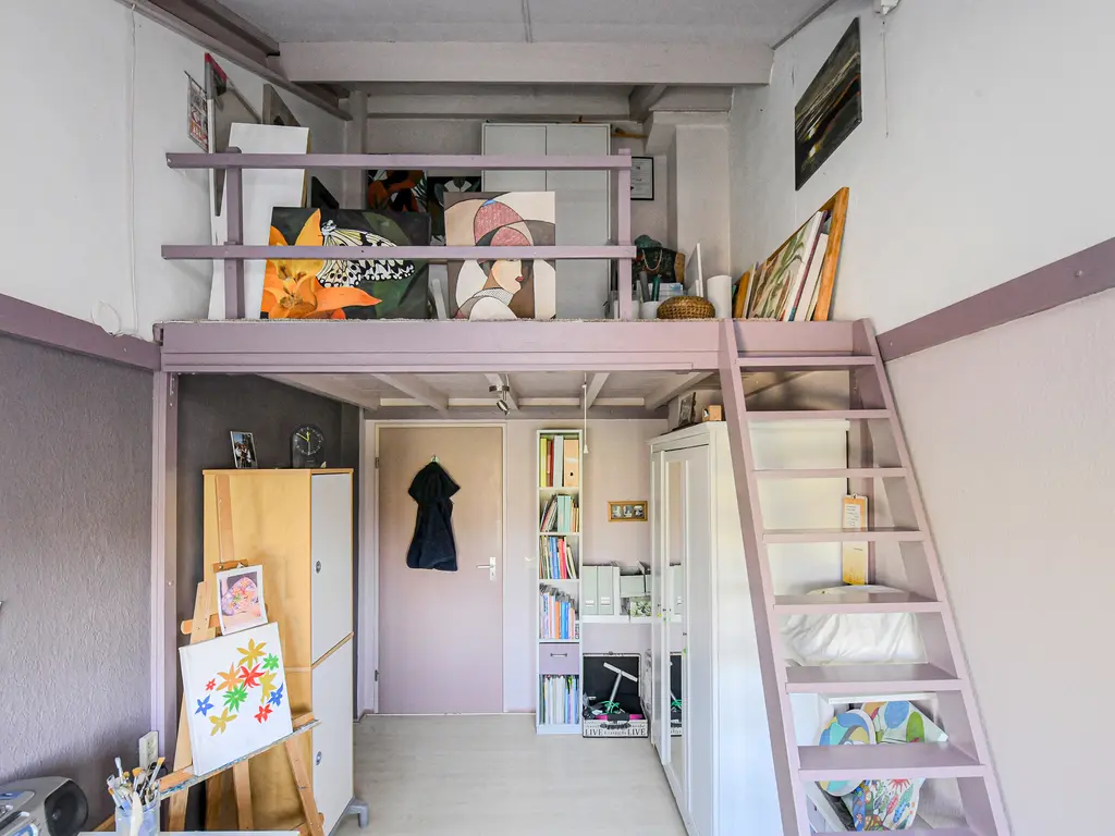 Orion 28, OOSTERHOUT