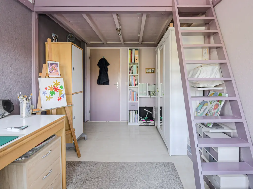 Orion 28, OOSTERHOUT