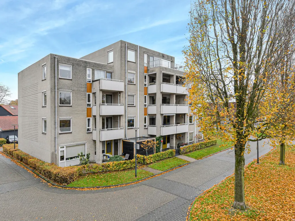 Bijsterveld 83, OOSTERHOUT