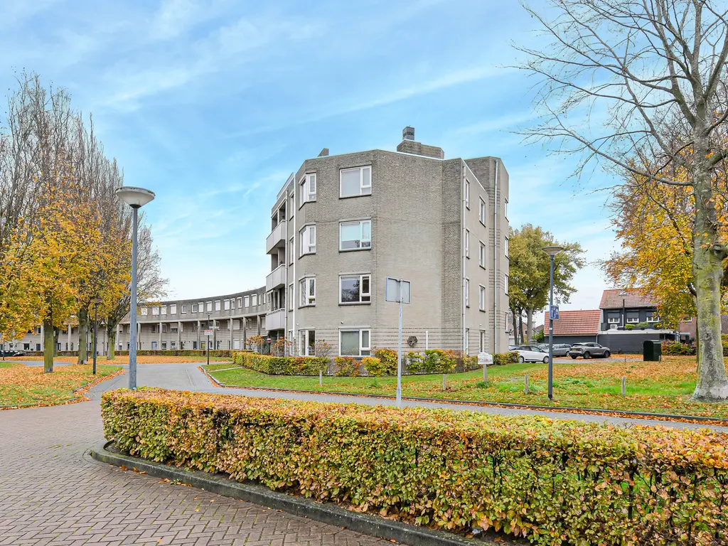 Bijsterveld 83, OOSTERHOUT