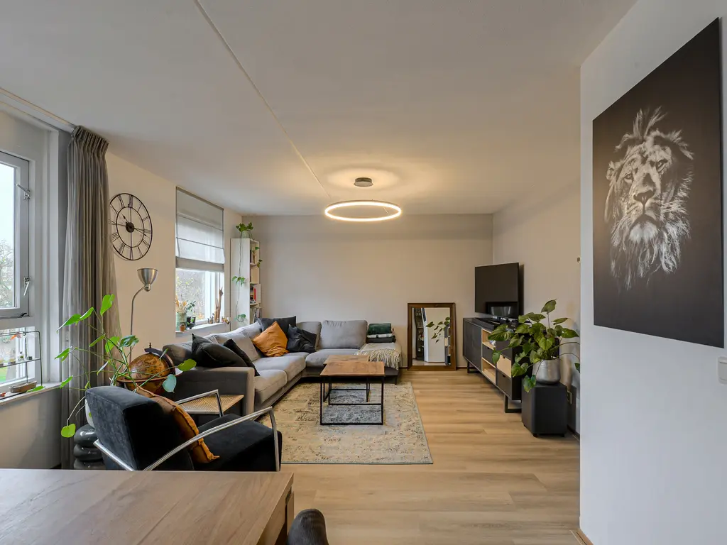 Bijsterveld 83, OOSTERHOUT