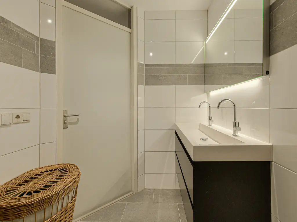 Bijsterveld 83, OOSTERHOUT