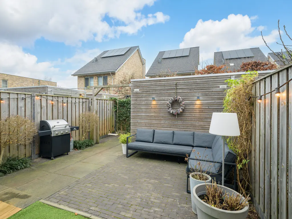 Stuifduin 70, Oosterhout