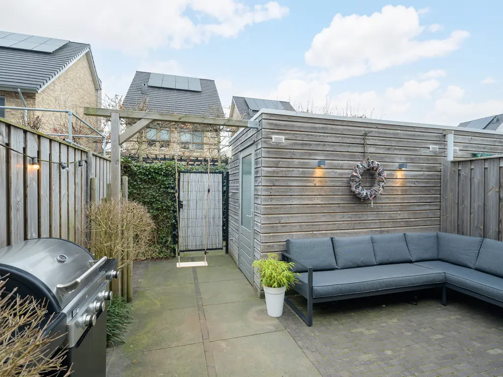 Stuifduin 70, Oosterhout