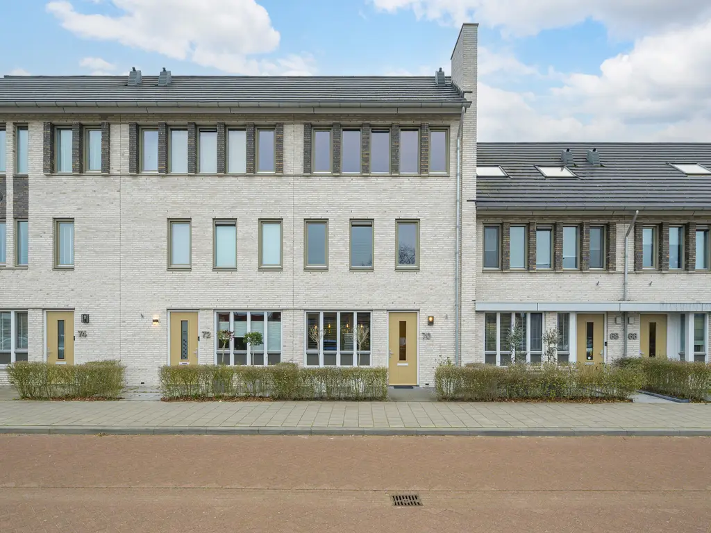 Stuifduin 70, Oosterhout