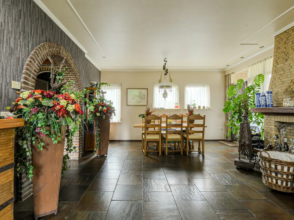 Groningenlaan 65, LAGE ZWALUWE