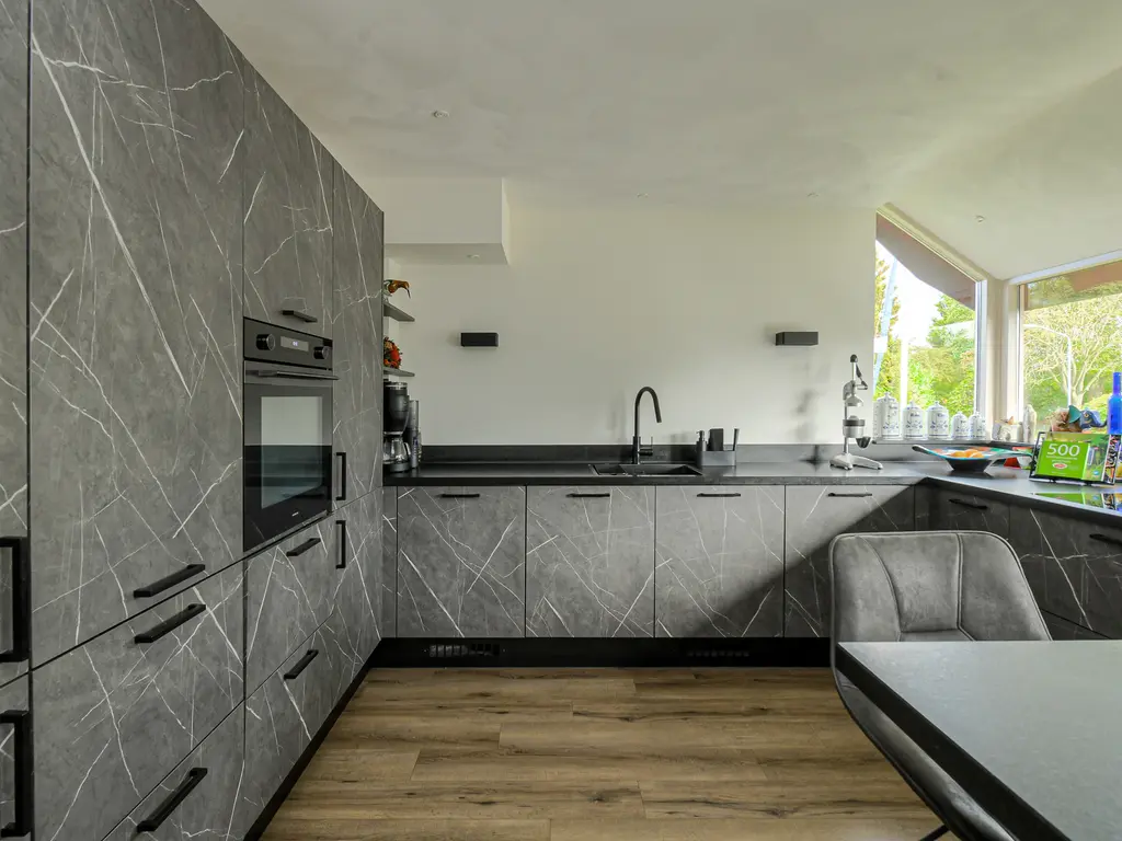 Groningenlaan 65, LAGE ZWALUWE