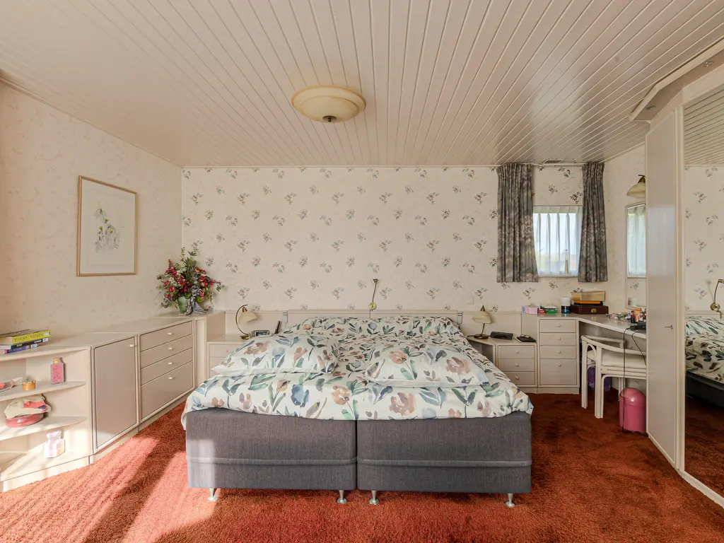 Groningenlaan 65, LAGE ZWALUWE