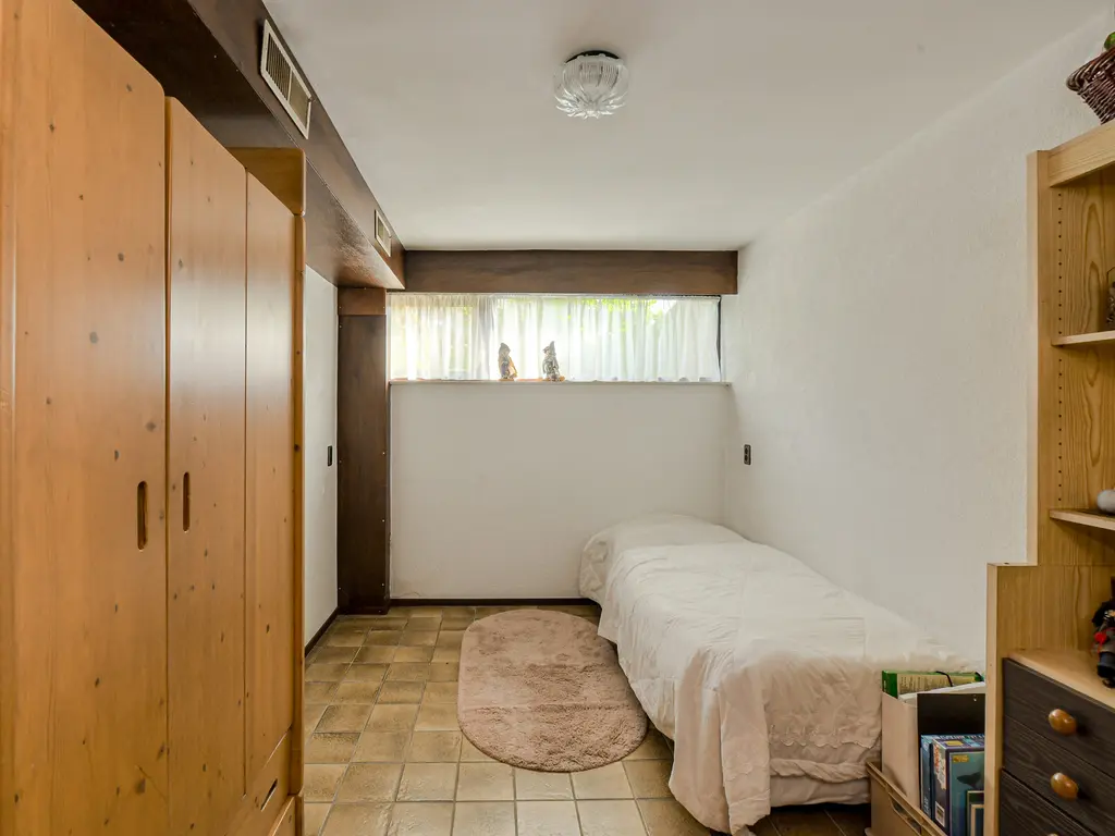 Groningenlaan 65, LAGE ZWALUWE