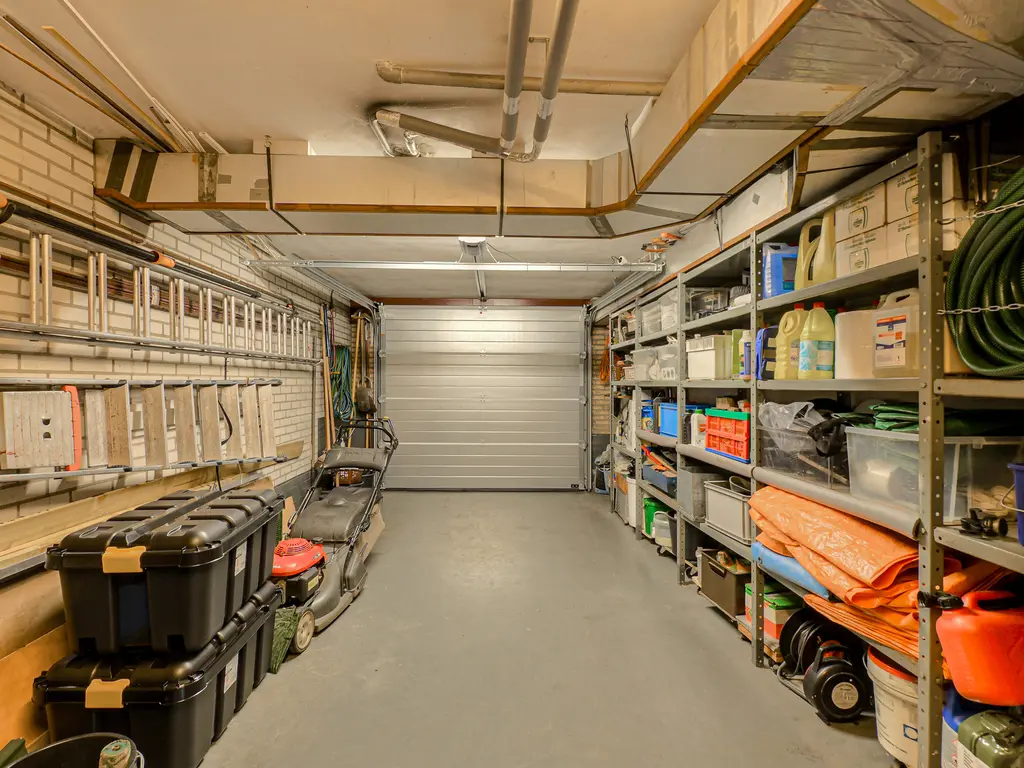 Groningenlaan 65, LAGE ZWALUWE