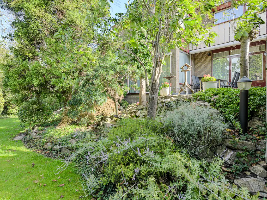 Groningenlaan 65, LAGE ZWALUWE