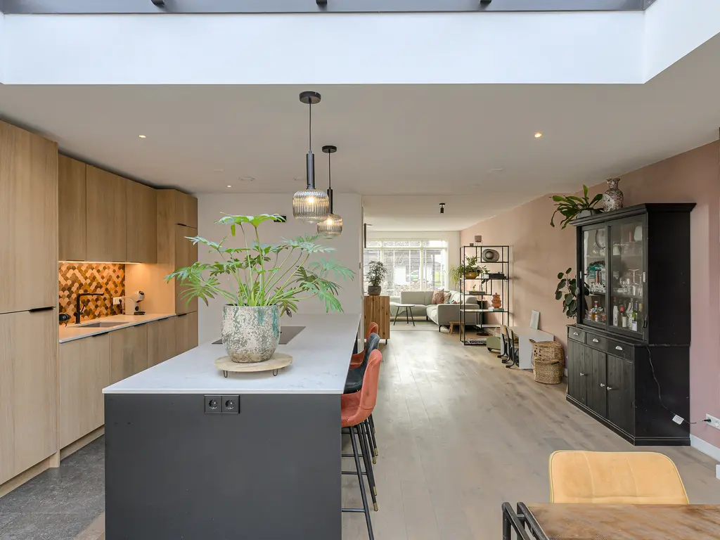 Rijksweg 179B, DORST