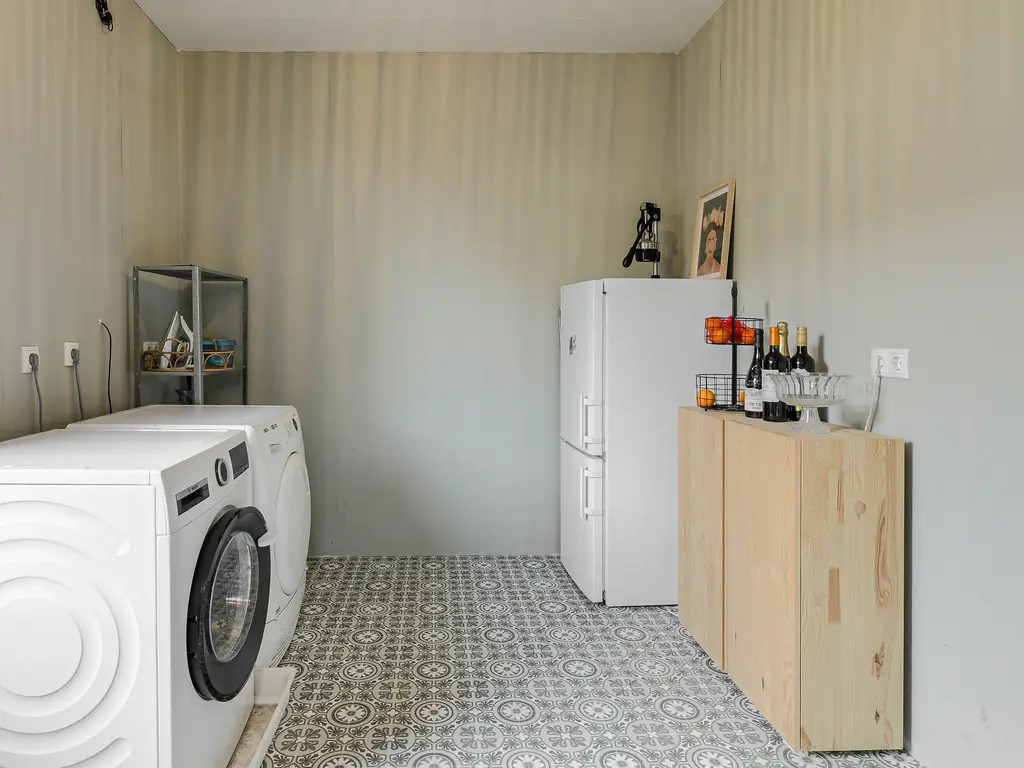 Rijksweg 179B, DORST