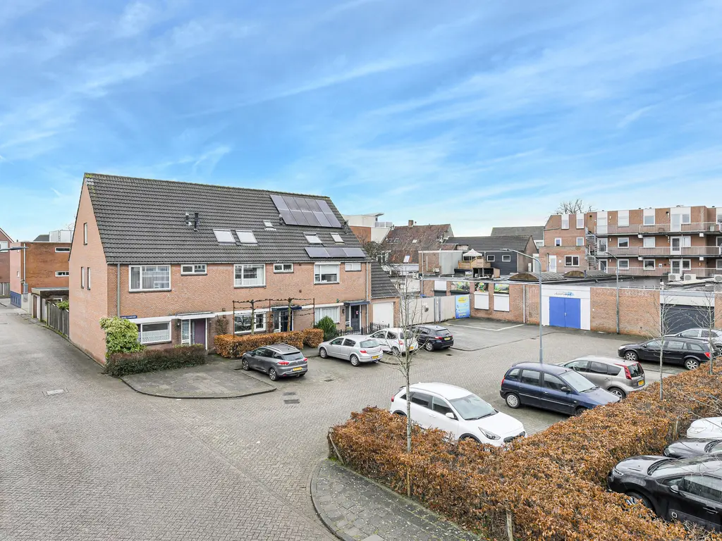 Marie Curiehof 10, OOSTERHOUT