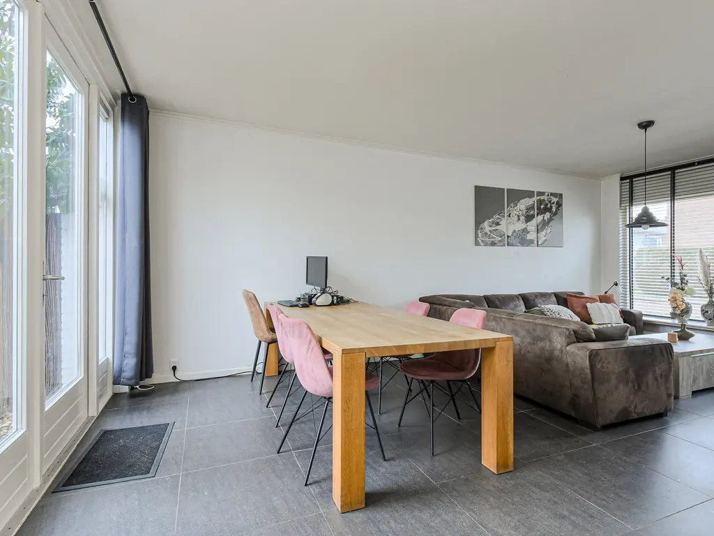 Schansweg 15, GEERTRUIDENBERG