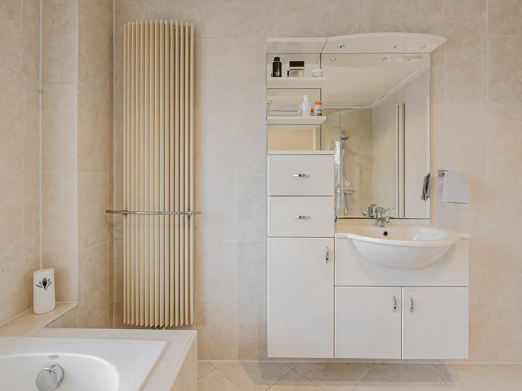 Schansweg 15, GEERTRUIDENBERG