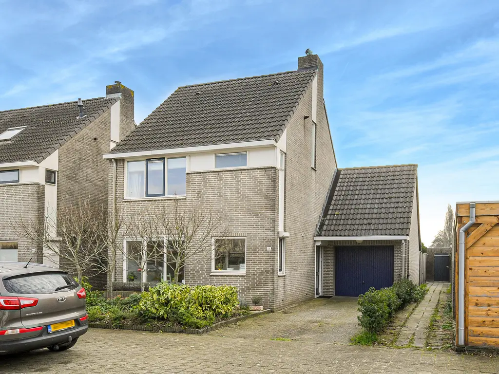 Overkroetenlaan 66, BREDA