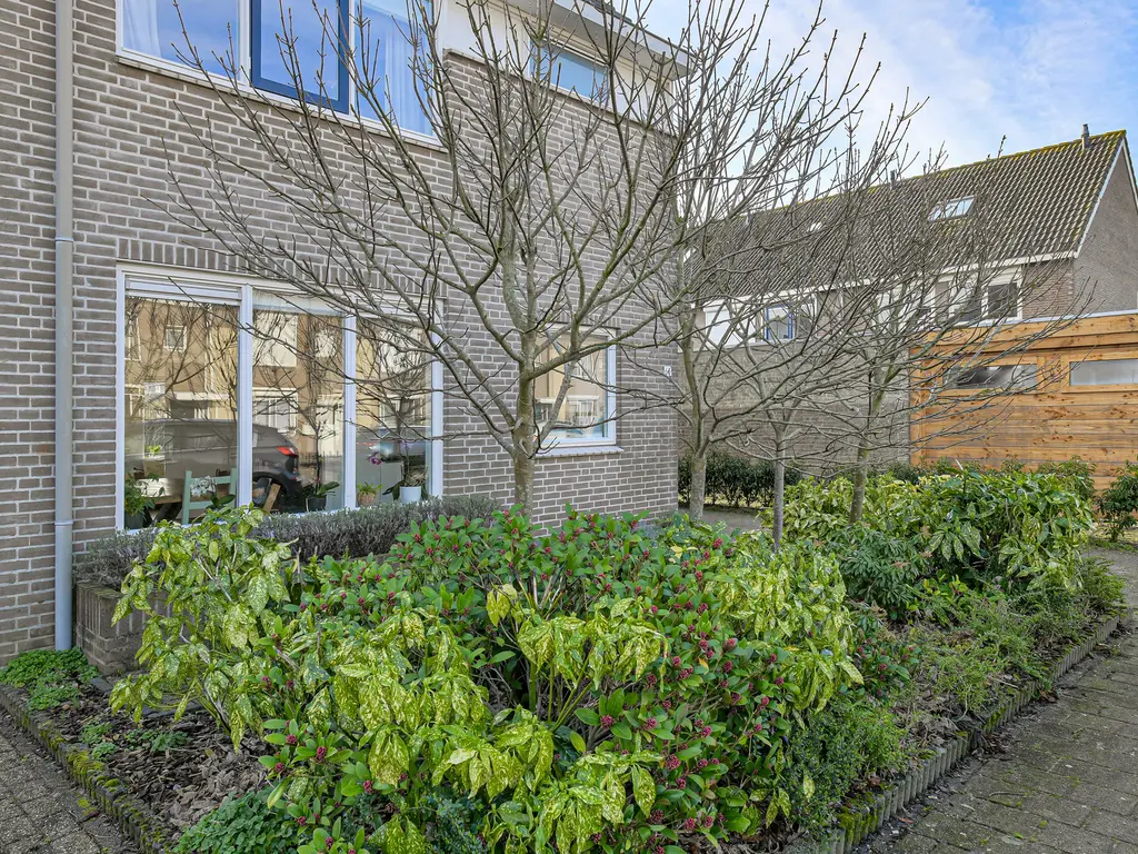 Overkroetenlaan 66, BREDA